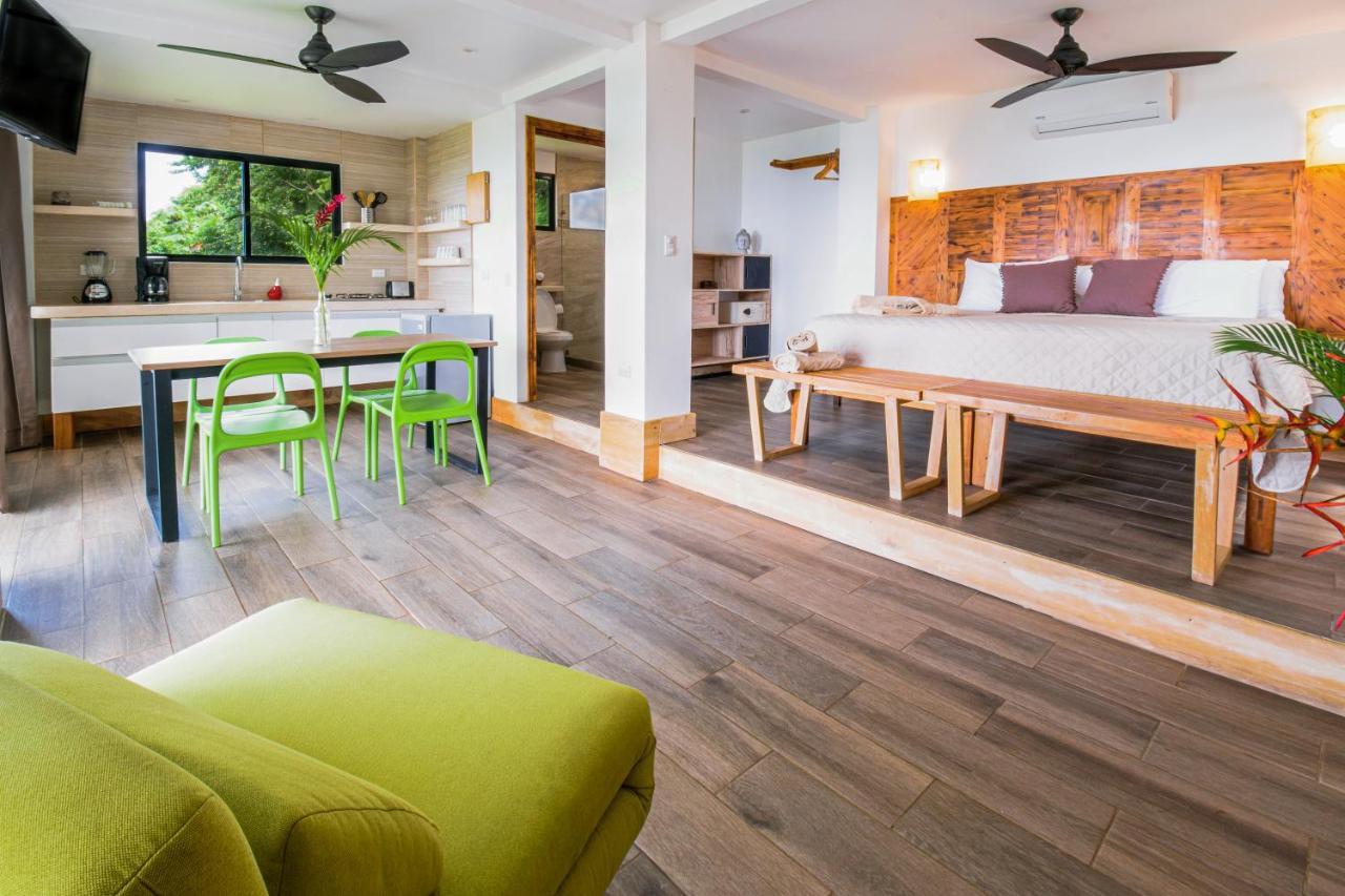 Funky Monkey Lodge Playa Santa Teresa  Luaran gambar